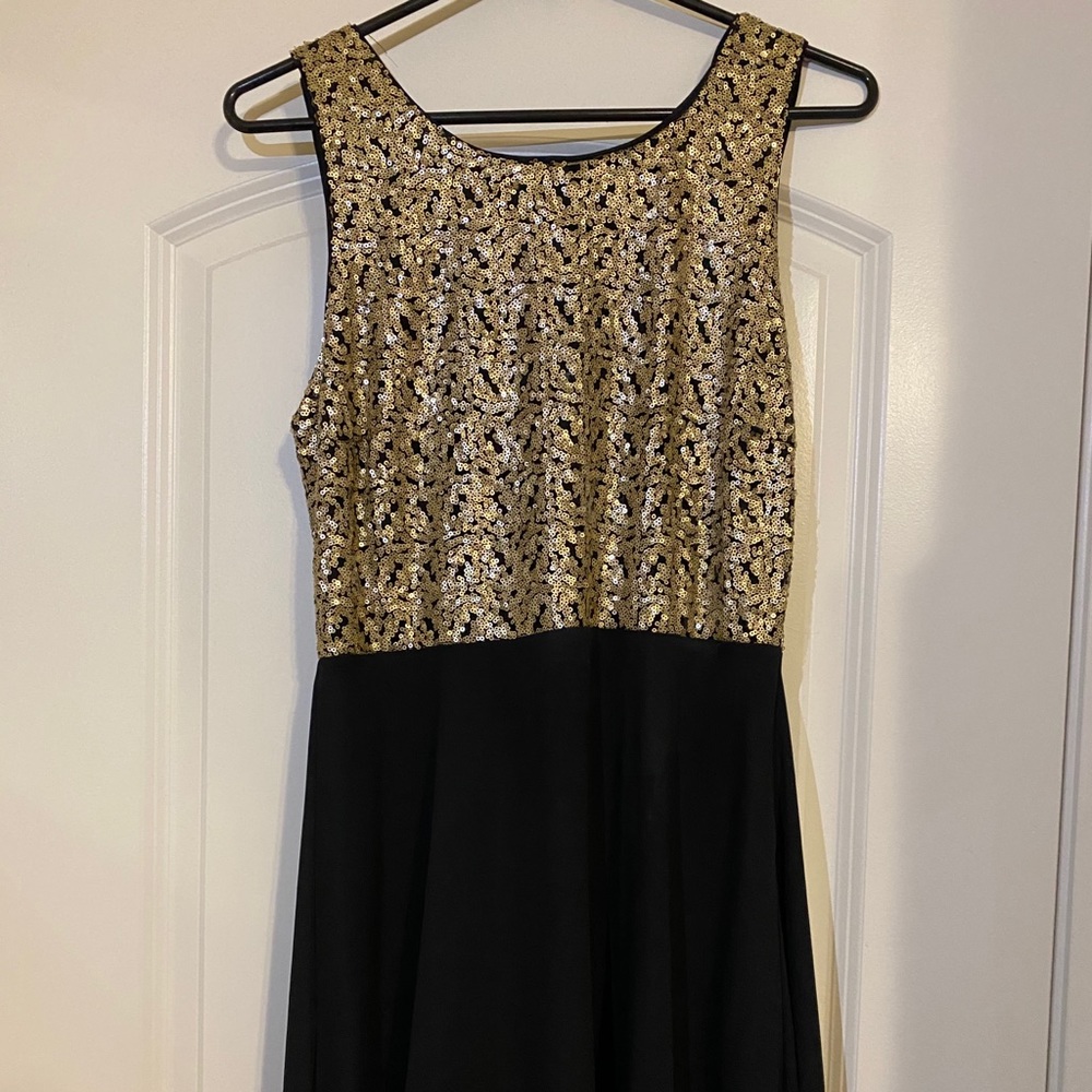 Gold/Black Formal Dress